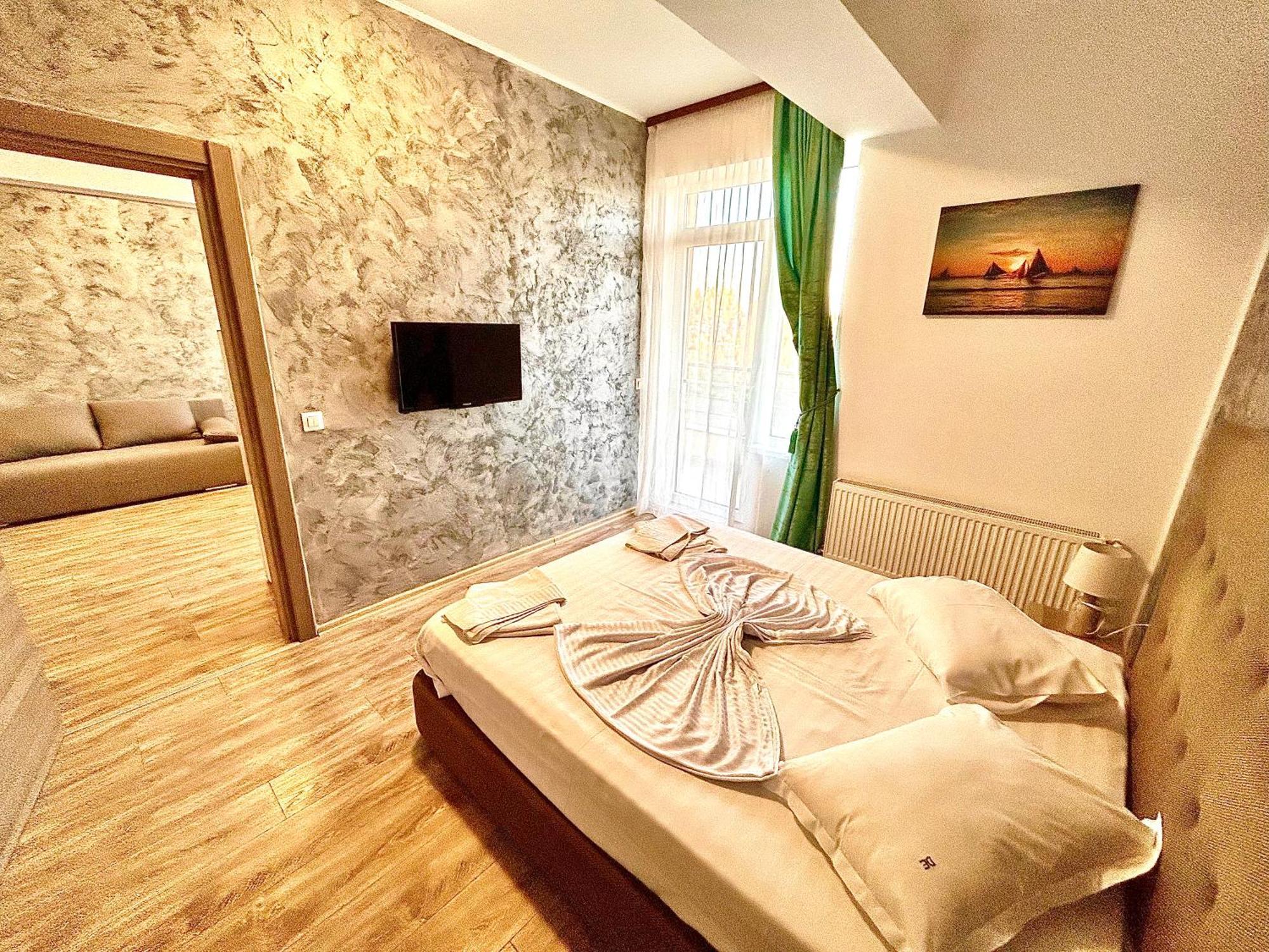 Marcony Boutique Apartments Мамая Екстериор снимка