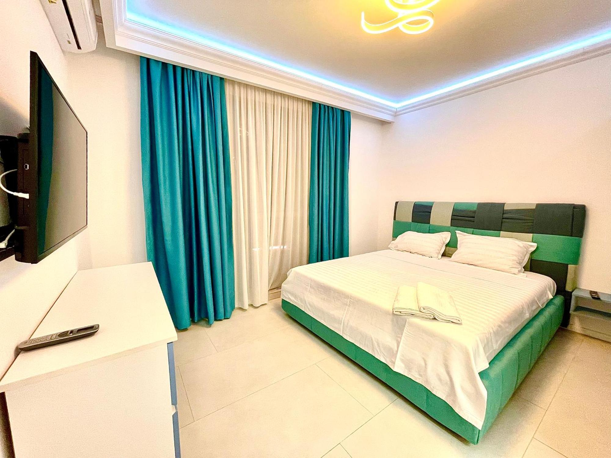 Marcony Boutique Apartments Мамая Екстериор снимка