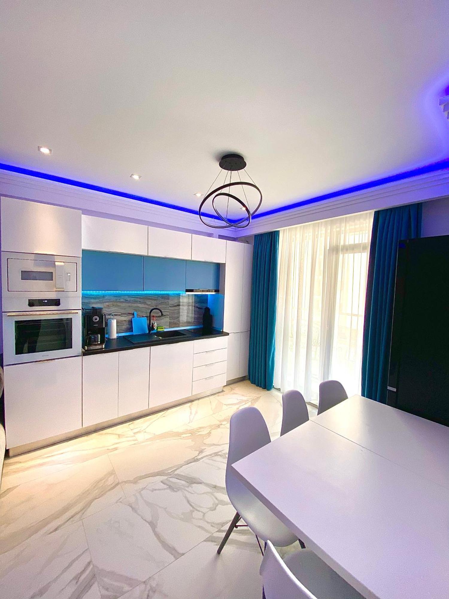 Marcony Boutique Apartments Мамая Екстериор снимка