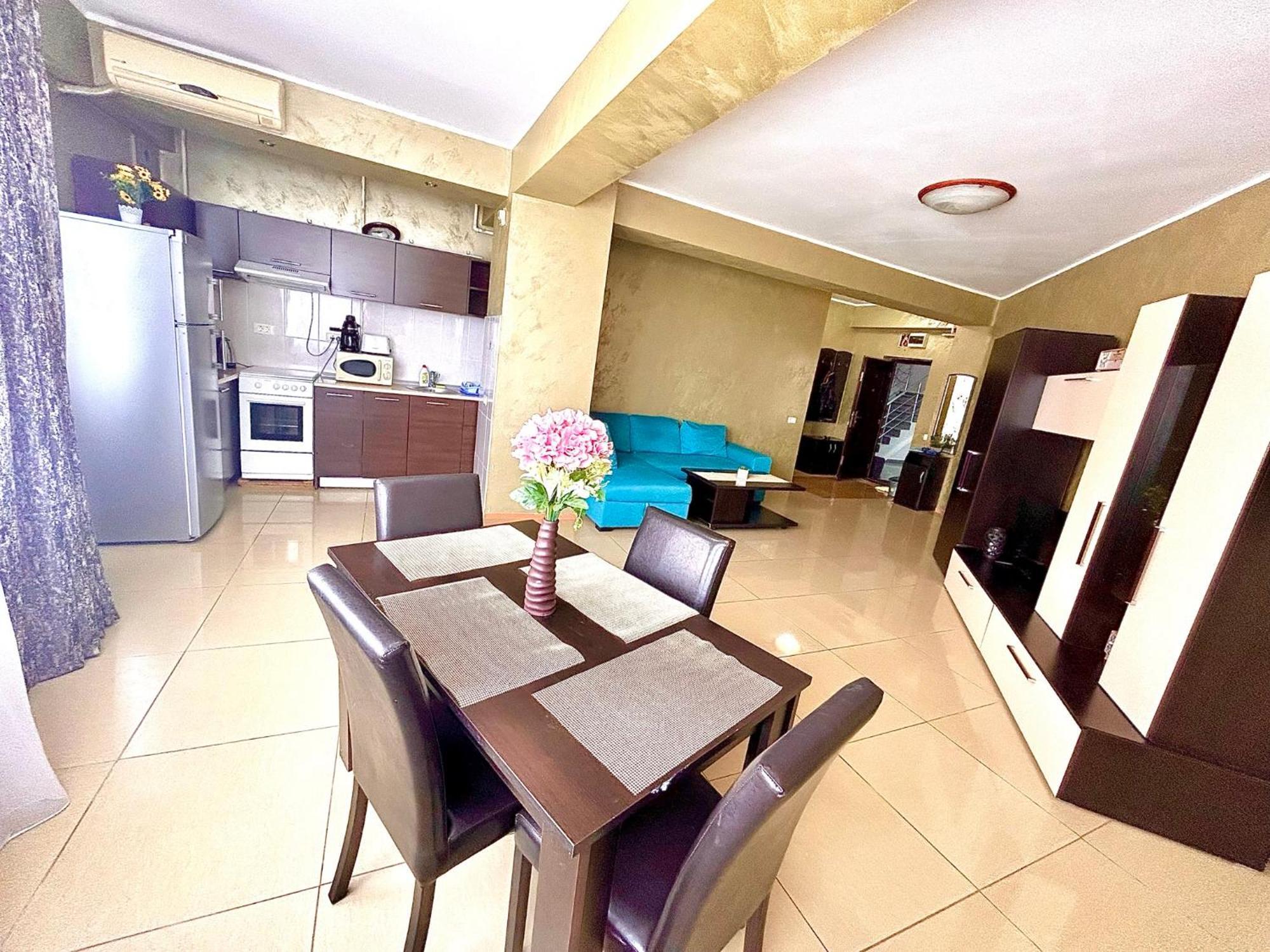 Marcony Boutique Apartments Мамая Екстериор снимка