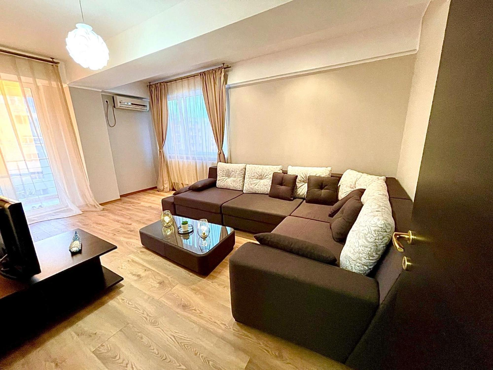 Marcony Boutique Apartments Мамая Екстериор снимка