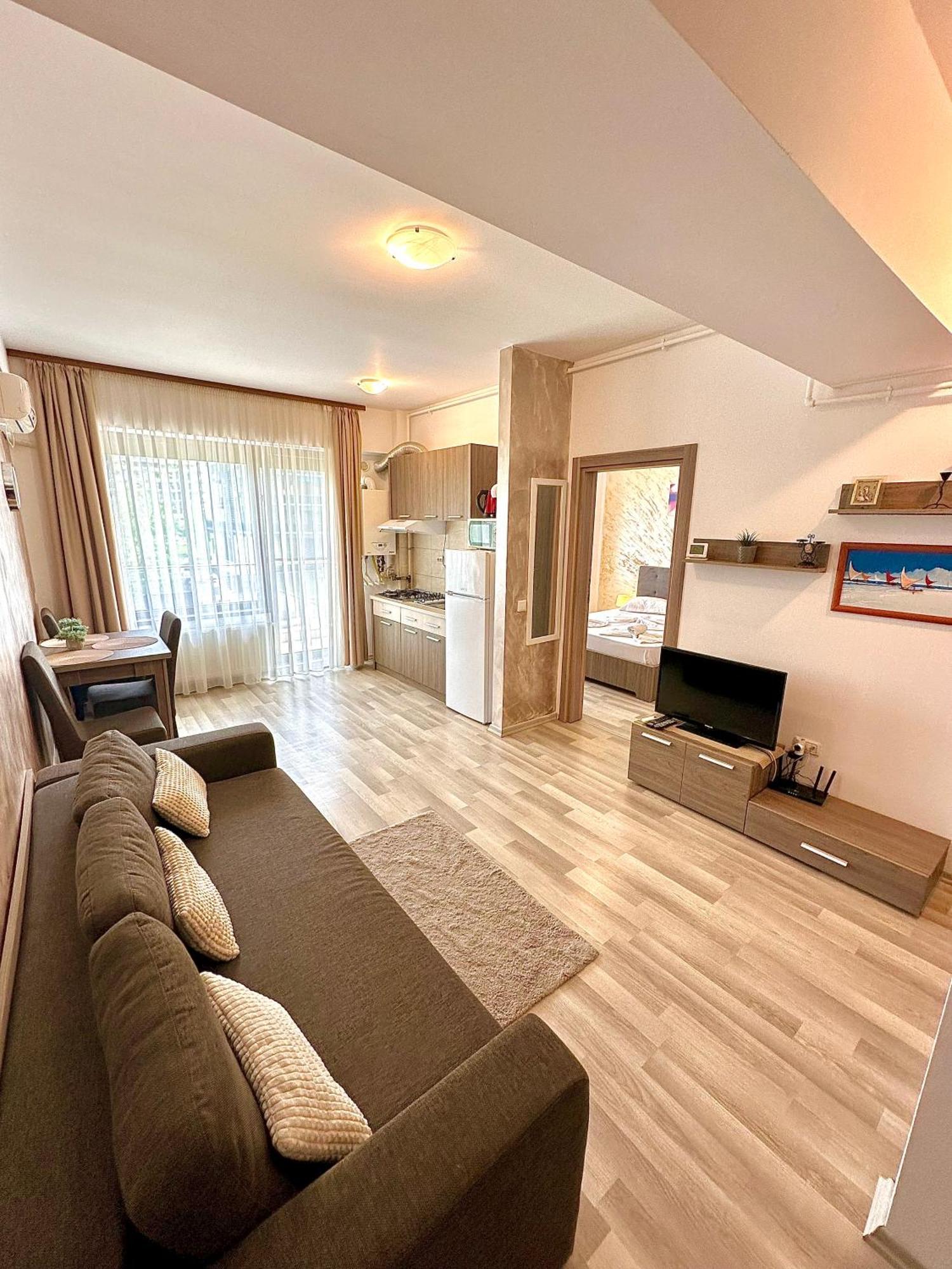 Marcony Boutique Apartments Мамая Екстериор снимка